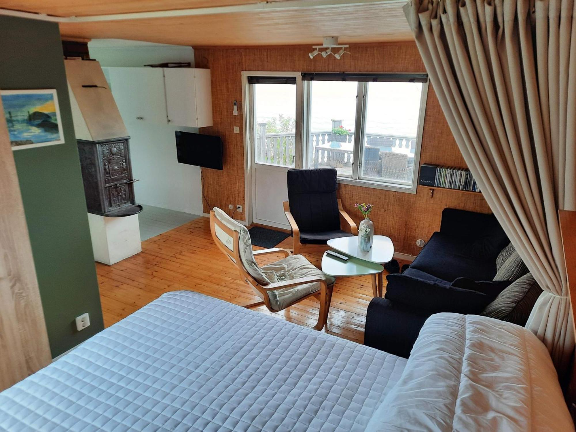 Cabin At The Sea Close To Public Beach With A Jumpingtower Hoviksnas Экстерьер фото